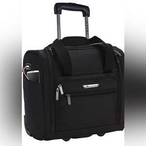 15-Inch Smart Under Seater Carry-On Luggage with USB Charging Port, Black